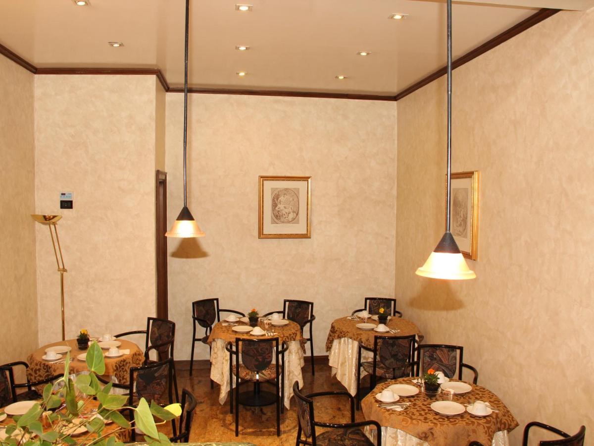Hotel Valentino Centro Storico Орвието Екстериор снимка